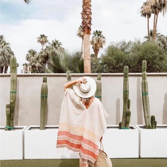 NWOT Caftan Coverup in Sunburst ☀️💖 - Picture 8 of 10